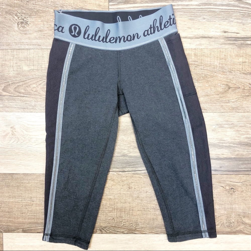 LULULEMON Training Logo Elastic Waistband Capri